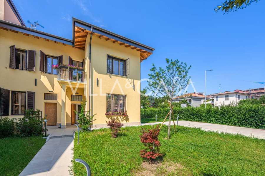 Nova casa à venda em Opera, Milão