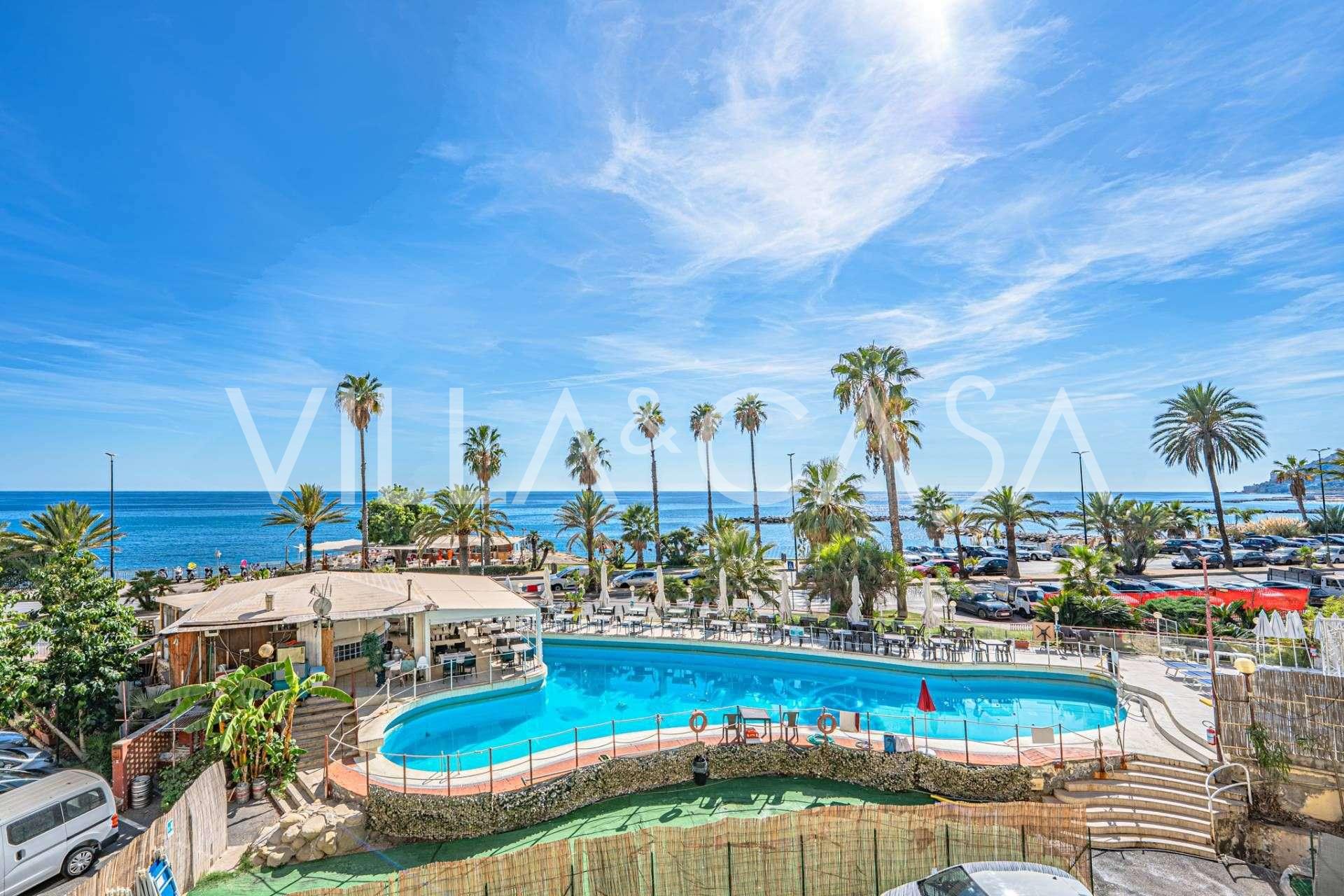 Apartamento à beira-mar em Sanremo para alugar