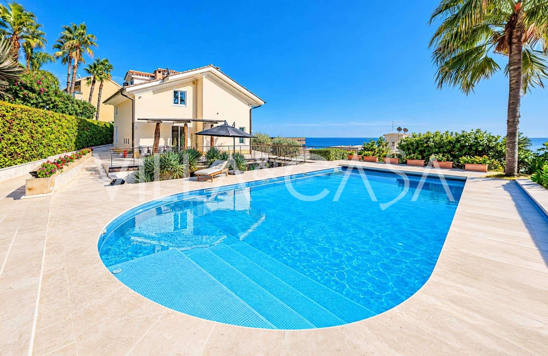 Villa luxuosa em Sanremo à venda