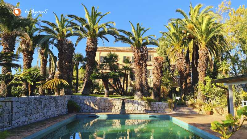 Villa de luxo com parque em Sanremo.