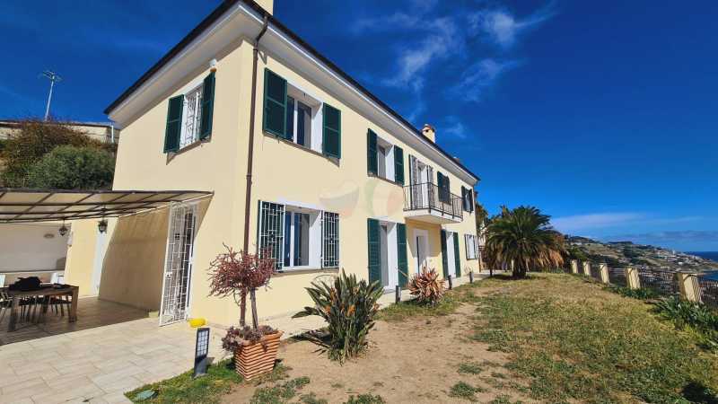 Casa em Sanremo à venda