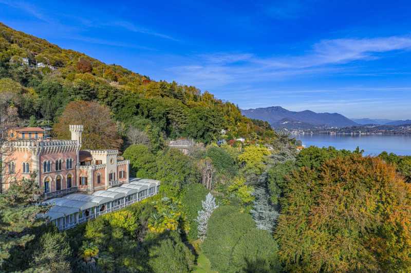 Histórica villa de luxo no Lago Maggiore