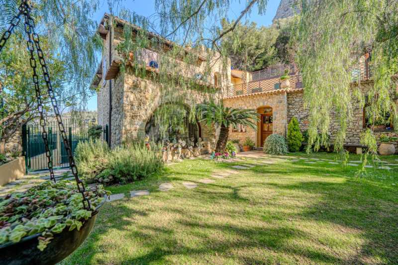 Villa no estilo da antiguidade em Ventimiglia