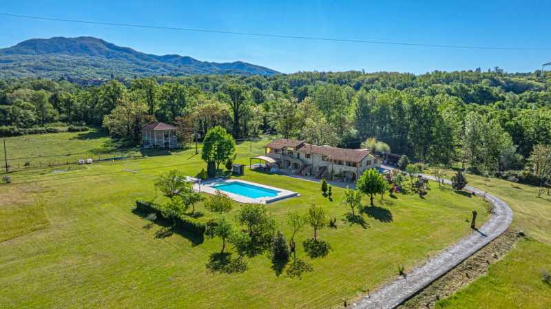 Propriedade à venda em Villafranca in Lunigiana
