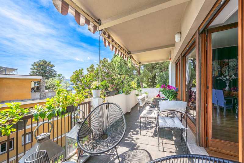 Apartamento 200 m2 em Sanremo à venda
