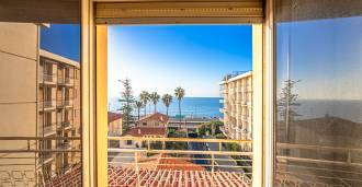 Apartamentos à beira-mar em Bordighera