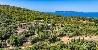 Villa Joe Pomodoro com vista para o mar em Monte Argentario