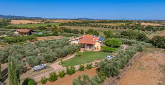 Villa à venda em Montalto di Castro