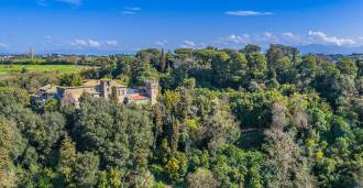 Villa para alugar em bairro nobre de Roma
