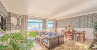 Apartamento na primeira linha do mar em Ospedaletti