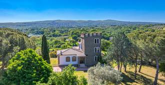 Vila luxuosa à venda em Viterbo