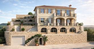 Villa para restauração em Bordighera à venda