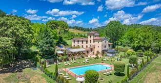 Vende-se deslumbrante mansão histórica perto de San Gimignano