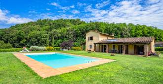 Villa na Toscana, perto de Lucca, à venda