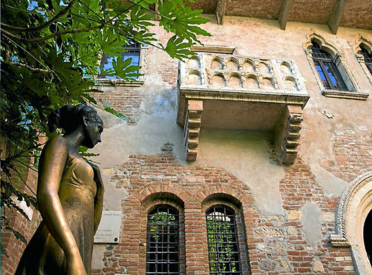Balcão de Julieta em Verona, Itália